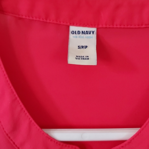 Old Navy Half Button down dress shirt - Picture 2 of 3